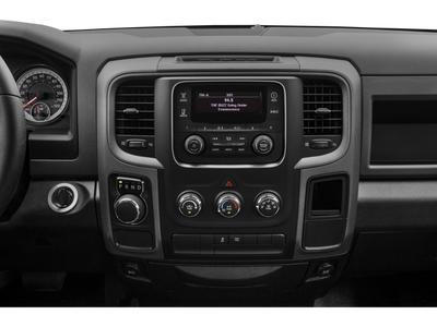 2018 RAM 1500 Express Crew Cab 4x4 5'7' Box