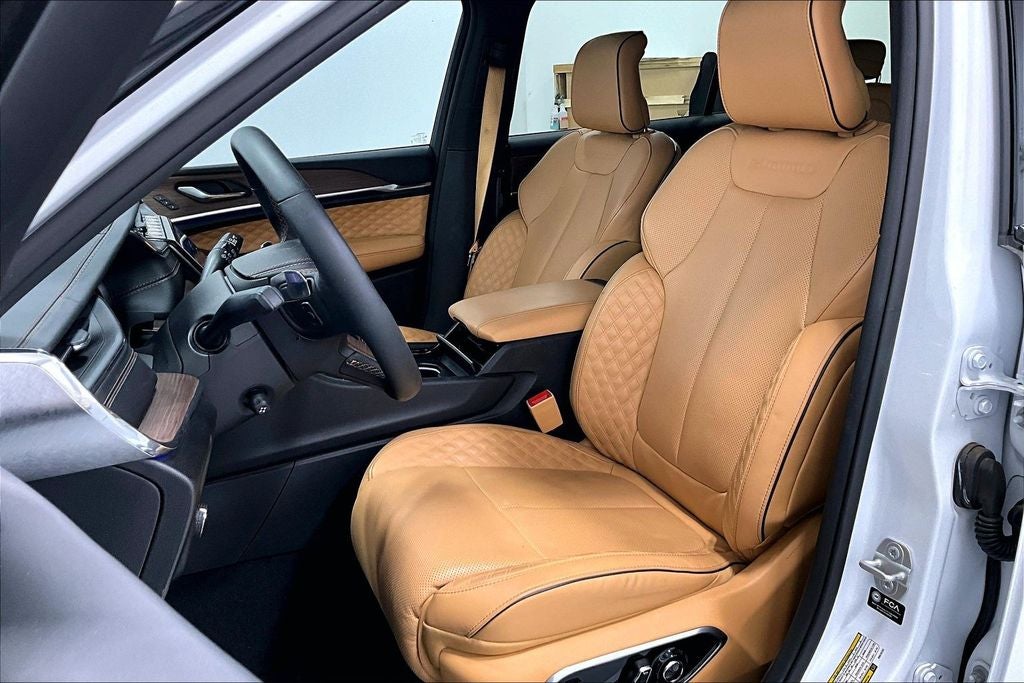 2024 Jeep Grand Cherokee L Summit