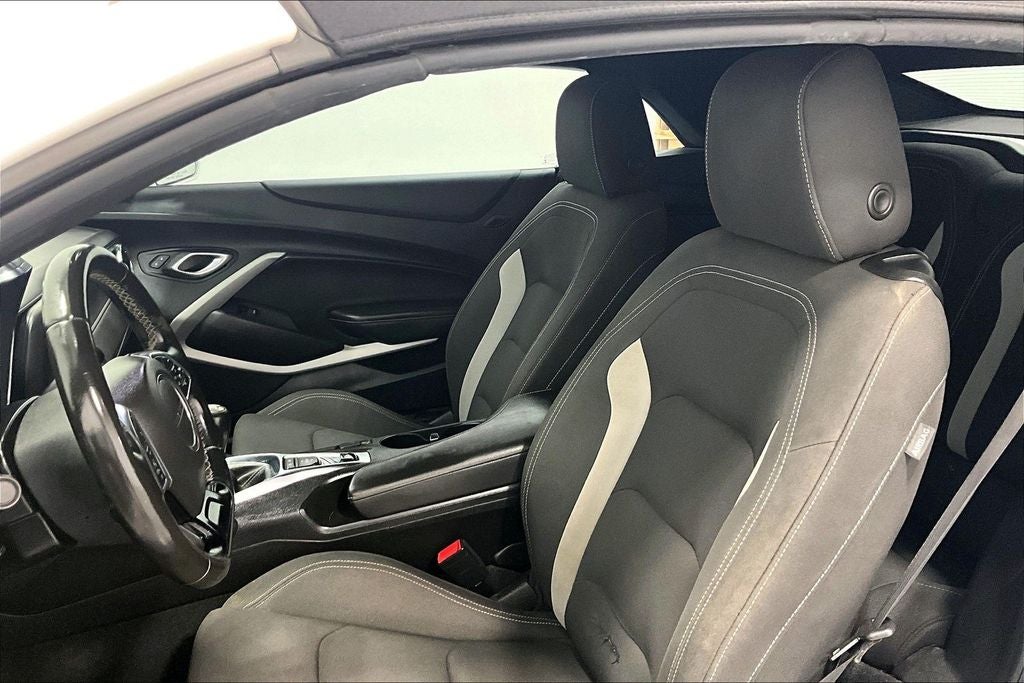 2022 Chevrolet Camaro 1LT