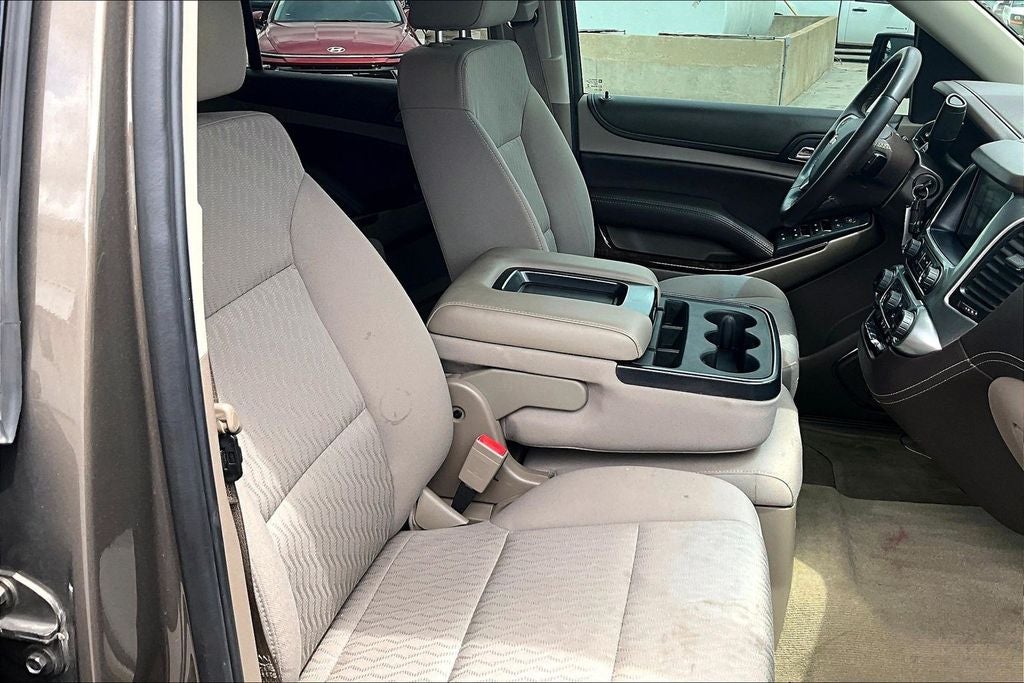 2016 Chevrolet Suburban LS
