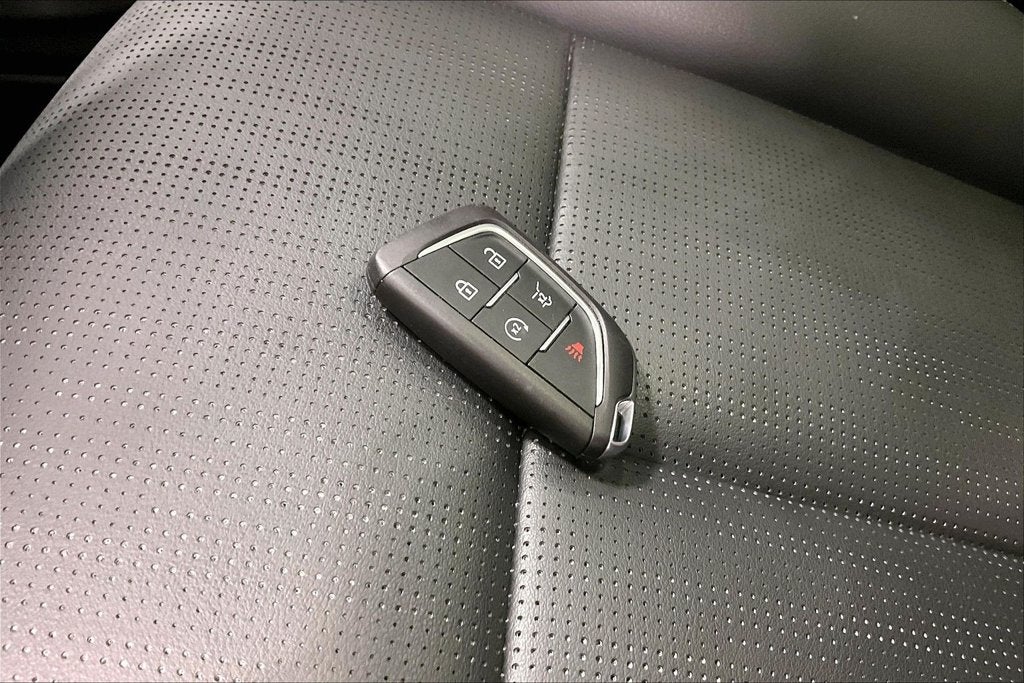 2024 Cadillac LYRIQ Luxury 1 - Photo 10