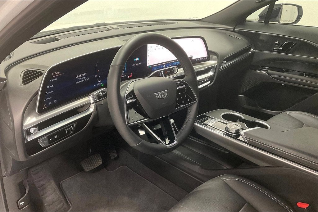 2024 Cadillac LYRIQ Luxury 1 - Photo 13