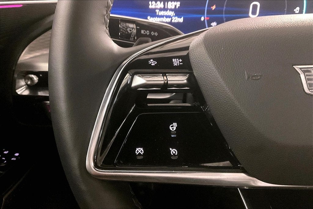 2024 Cadillac LYRIQ Luxury 1 - Photo 20