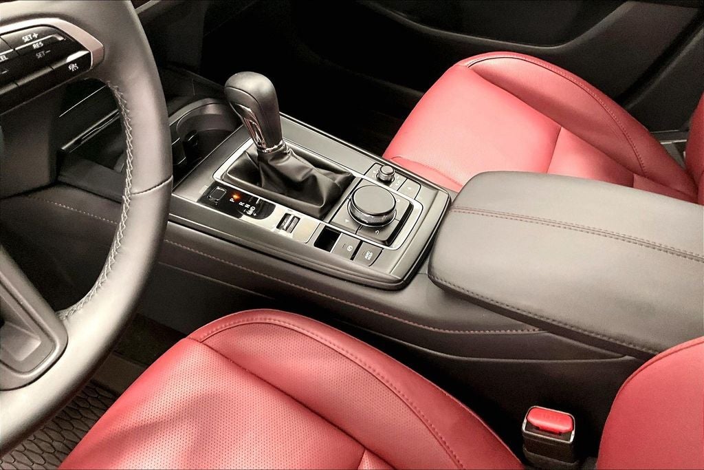 2026 Mazda Mazda CX-30 2.5 S Carbon Edition