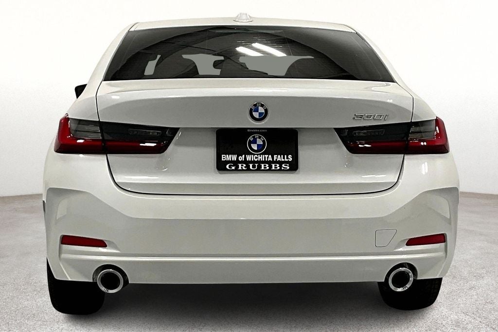 2025 BMW 3 Series 330i