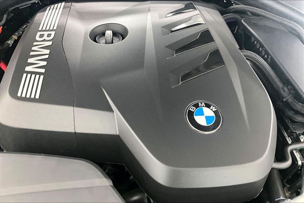 2025 BMW 3 Series 330i