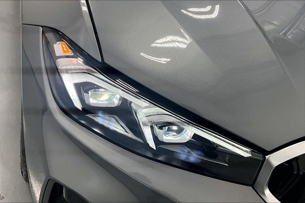 2025 BMW 3 Series 330i