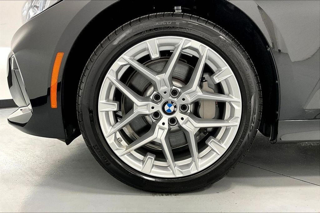 2025 BMW 3 Series 330i xDrive