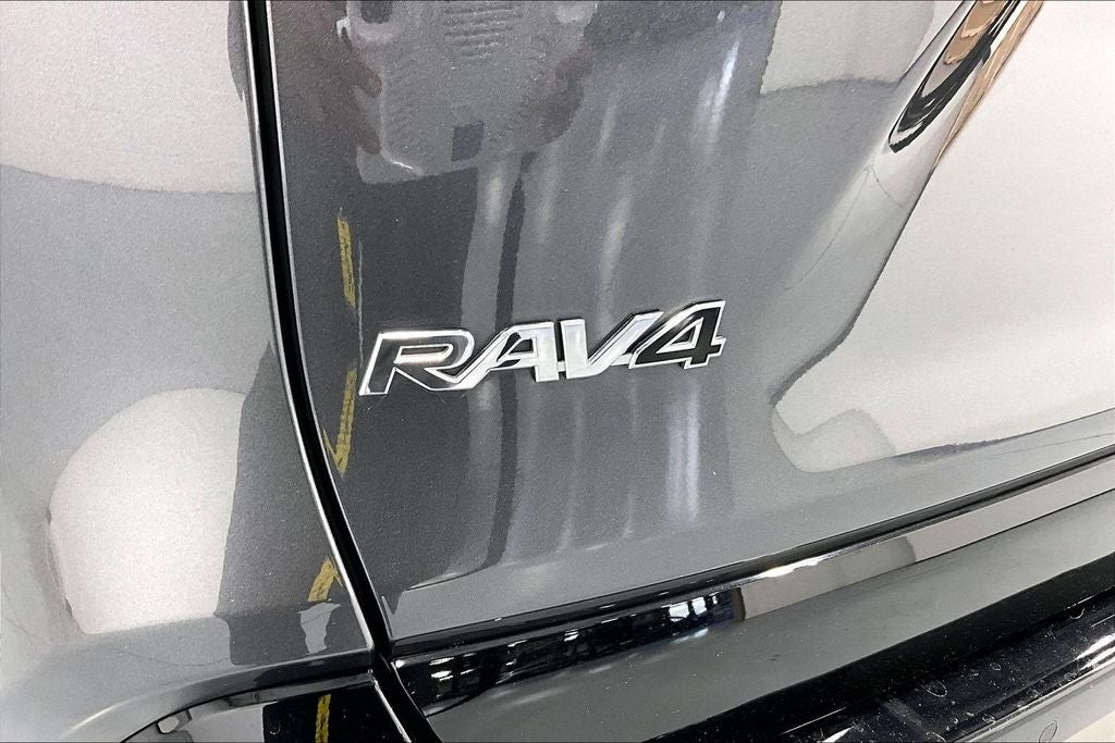 2022 Toyota RAV4 Hybrid XSE
