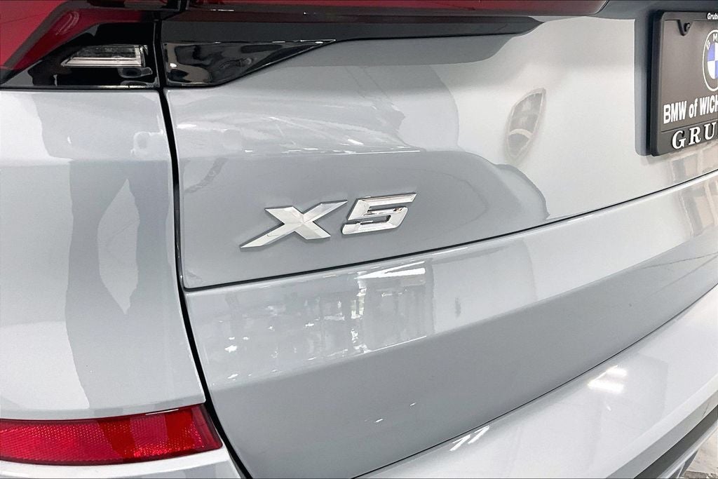 2026 BMW X5 sDrive40i