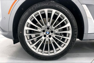 2027 BMW X7 xDrive40i