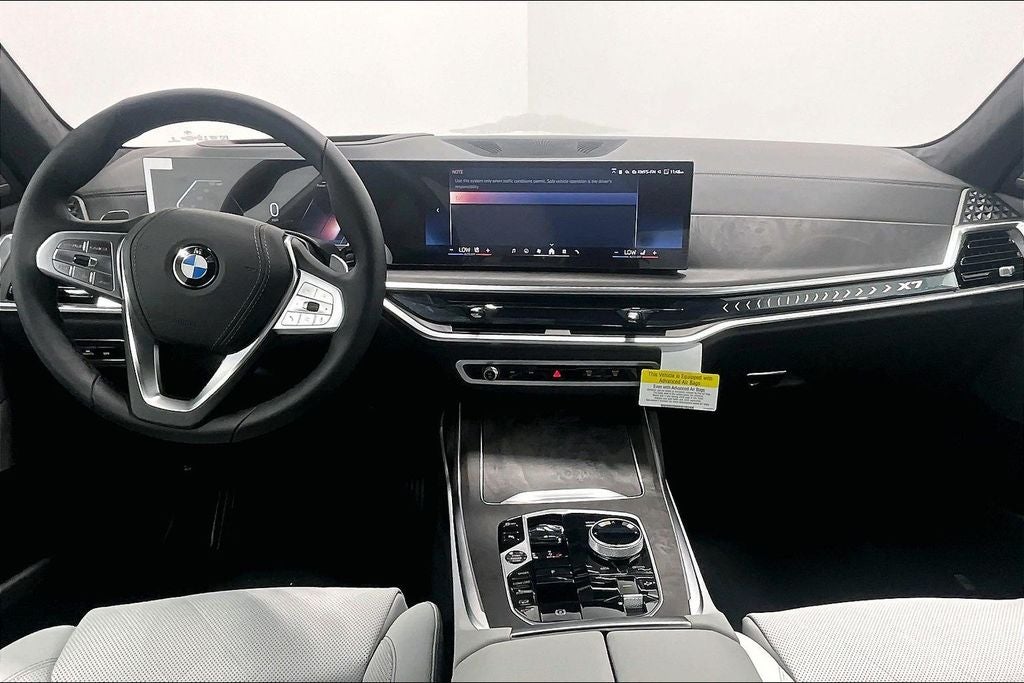 2027 BMW X7 xDrive40i