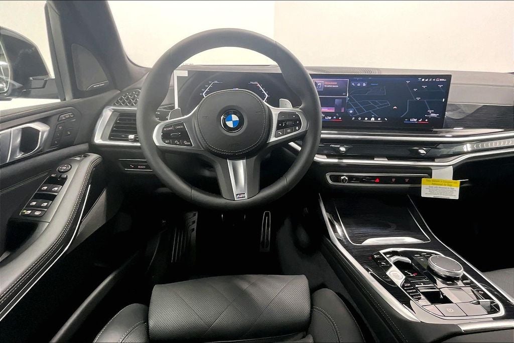 2027 BMW X7 xDrive40i