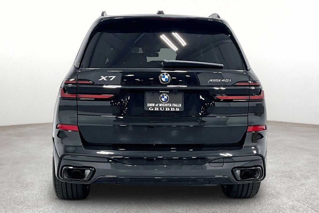 2027 BMW X7 xDrive40i