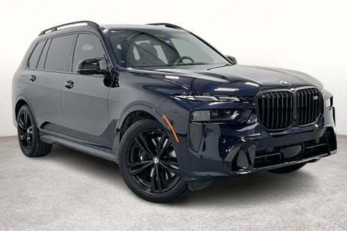 2023 BMW X7 M60i