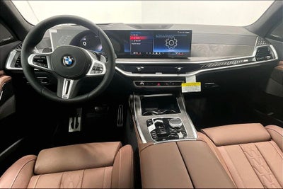 2026 BMW X7 M60i