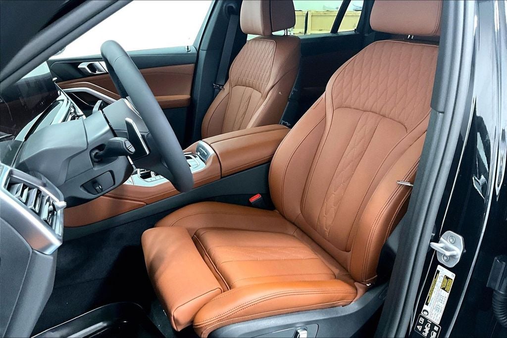 2027 BMW X6 xDrive40i