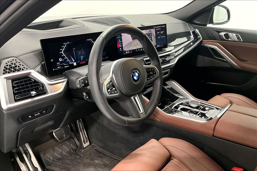 2025 BMW X6 M60i