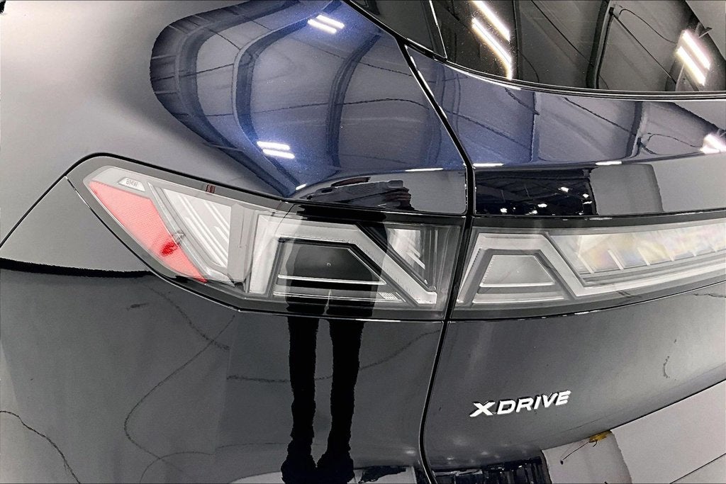 2027 BMW X5 40 xDrive