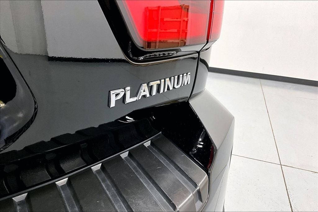2021 Nissan Armada Platinum