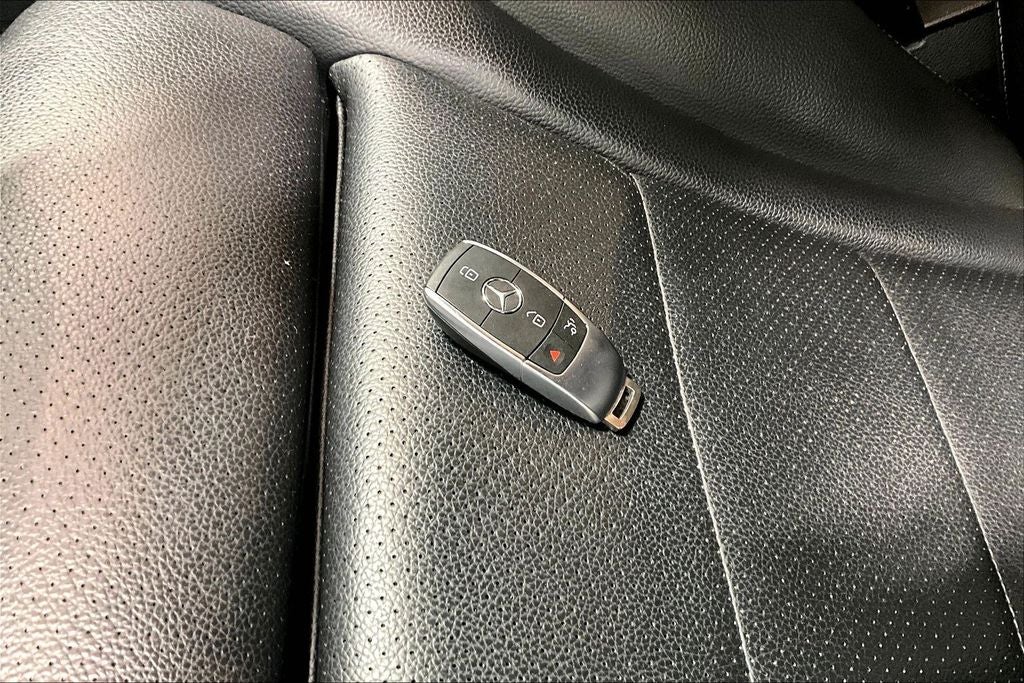 2021 Mercedes-Benz GLC GLC 300