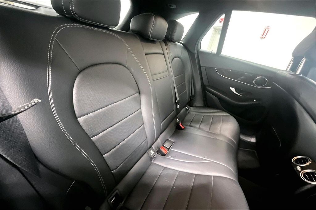 2021 Mercedes-Benz GLC GLC 300