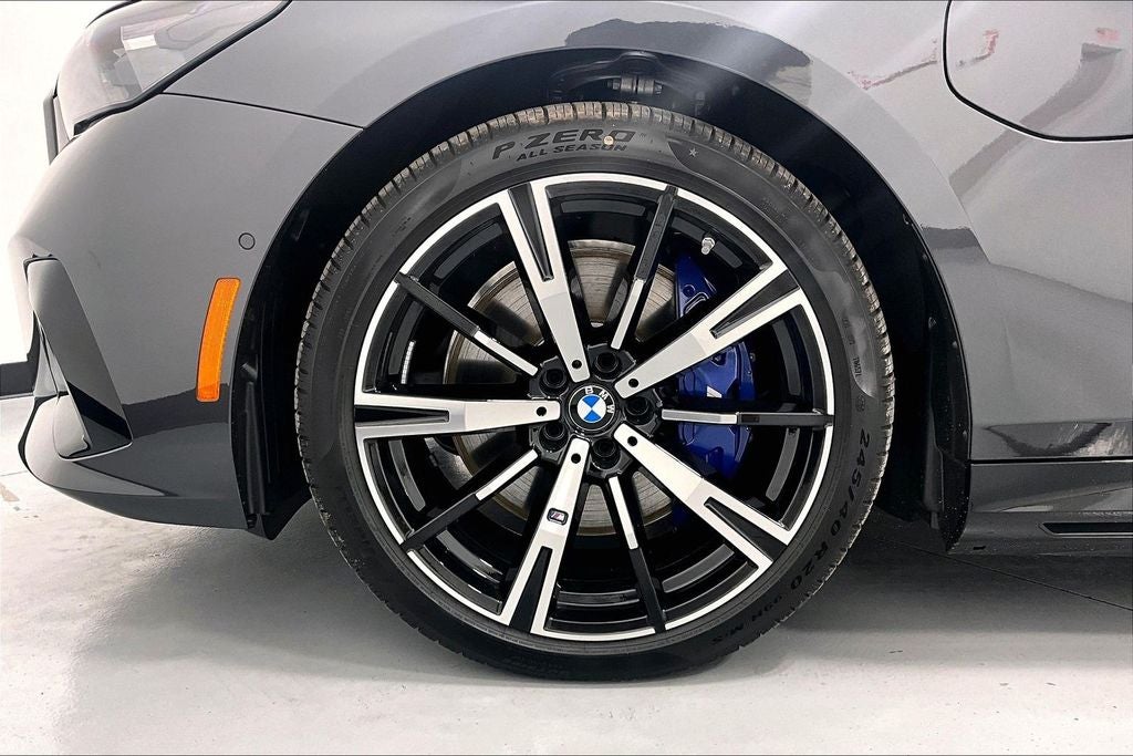 2026 BMW 5 Series 550e xDrive