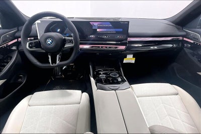 2026 BMW 5 Series 550e xDrive
