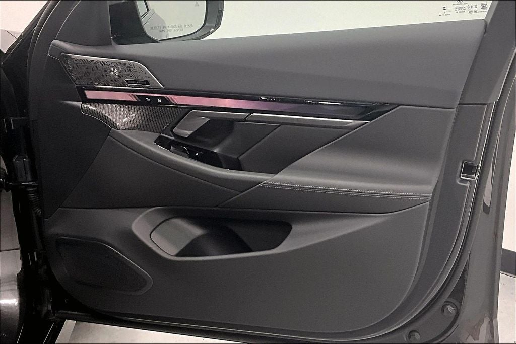 2027 BMW 5 Series 550e xDrive