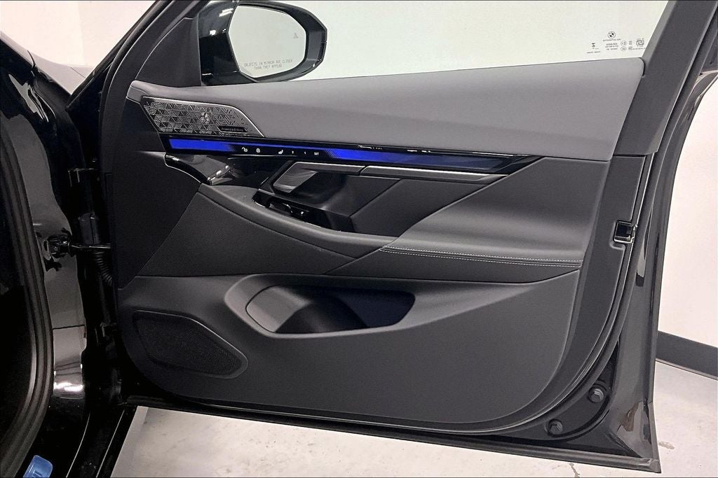 2027 BMW 5 Series 550e xDrive