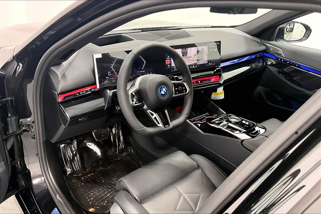 2027 BMW 5 Series 550e xDrive