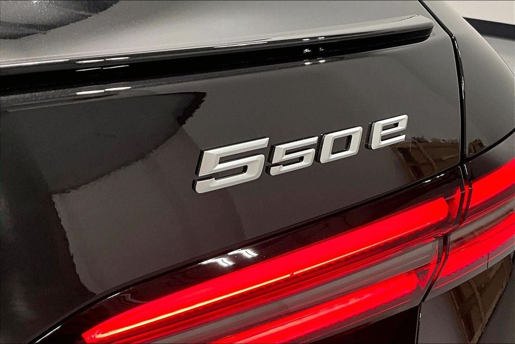 2027 BMW 5 Series 550e xDrive