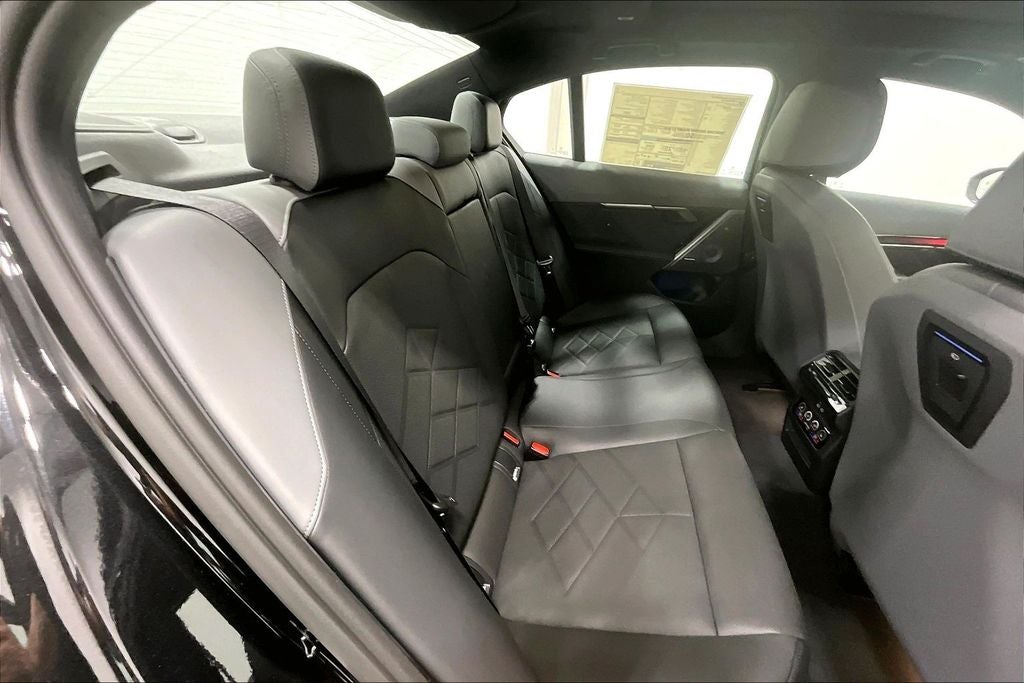 2027 BMW 5 Series 550e xDrive