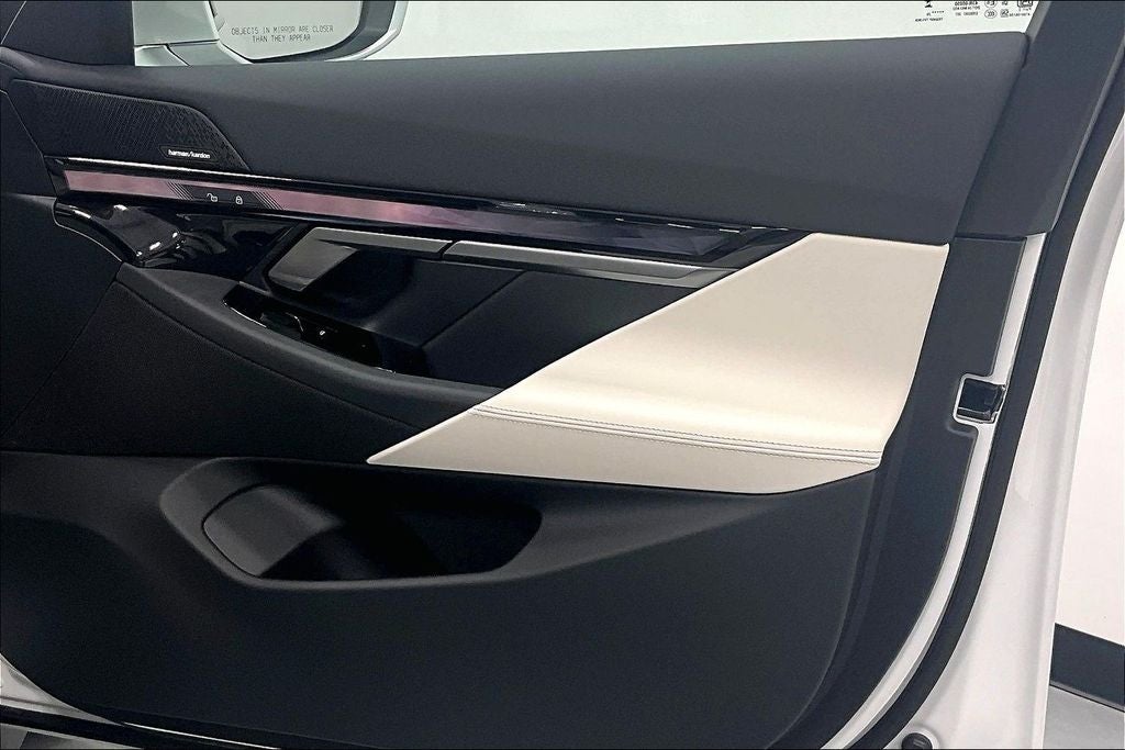 2027 BMW 5 Series 530i