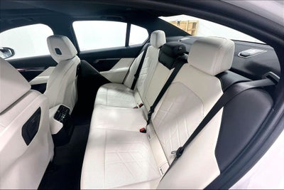 2027 BMW 5 Series 530i