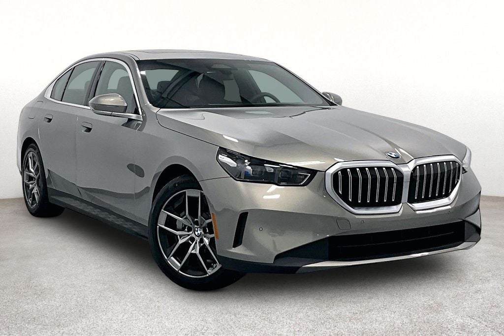 2026 BMW 5 Series 530i