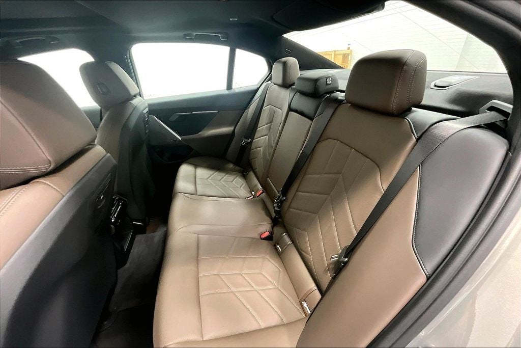 2026 BMW 5 Series 530i