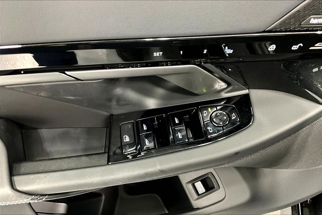 2026 BMW 5 Series 530i