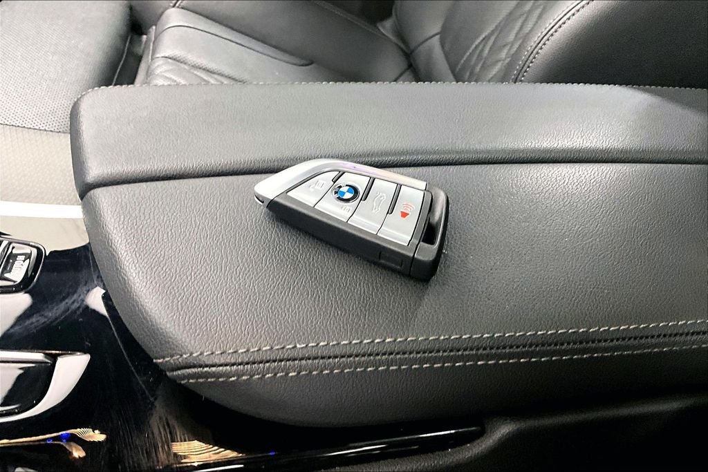 2023 BMW 5 Series 530i