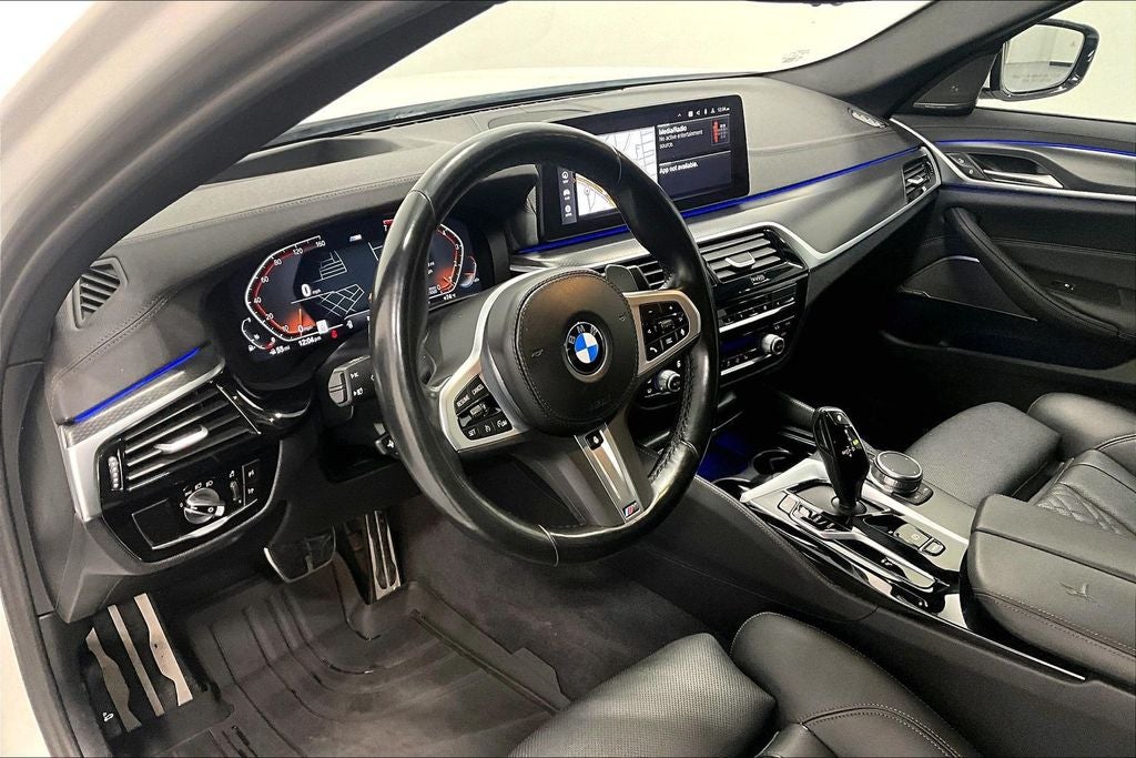 2023 BMW 5 Series 530i
