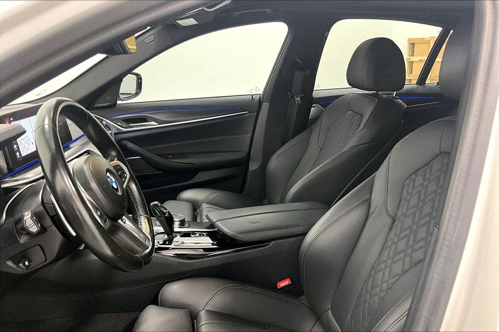 2023 BMW 5 Series 530i