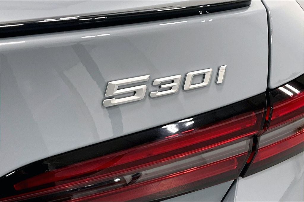 2027 BMW 5 Series 530i xDrive