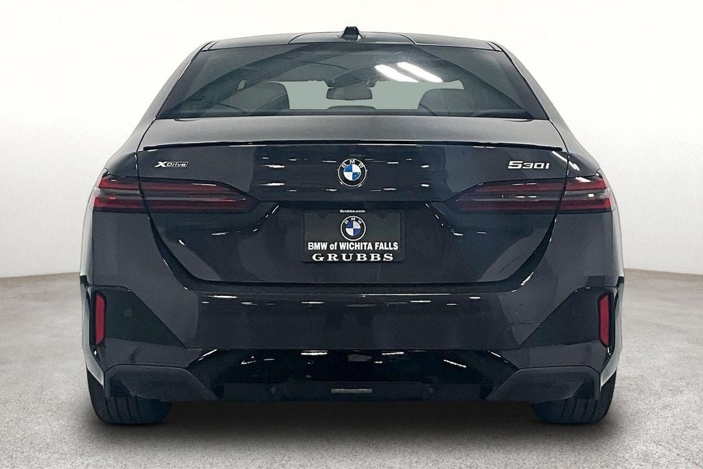2026 BMW 5 Series 530i xDrive