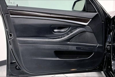 2016 BMW 5 Series 528i