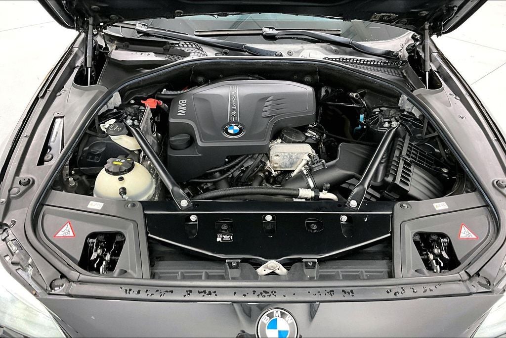 2016 BMW 5 Series 528i