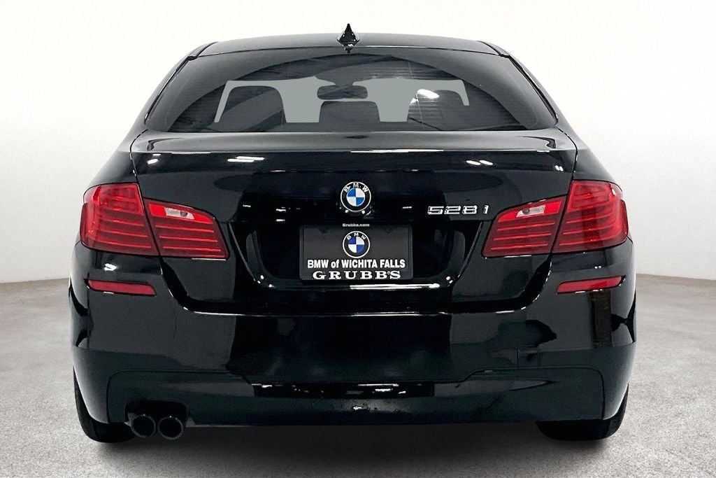2015 BMW 5 Series 528i