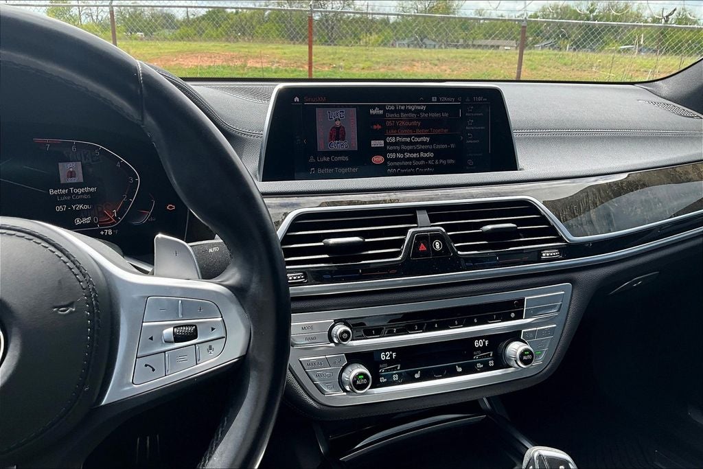 2022 BMW 7 Series 740i