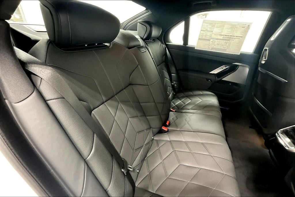 2025 BMW i7 eDrive50