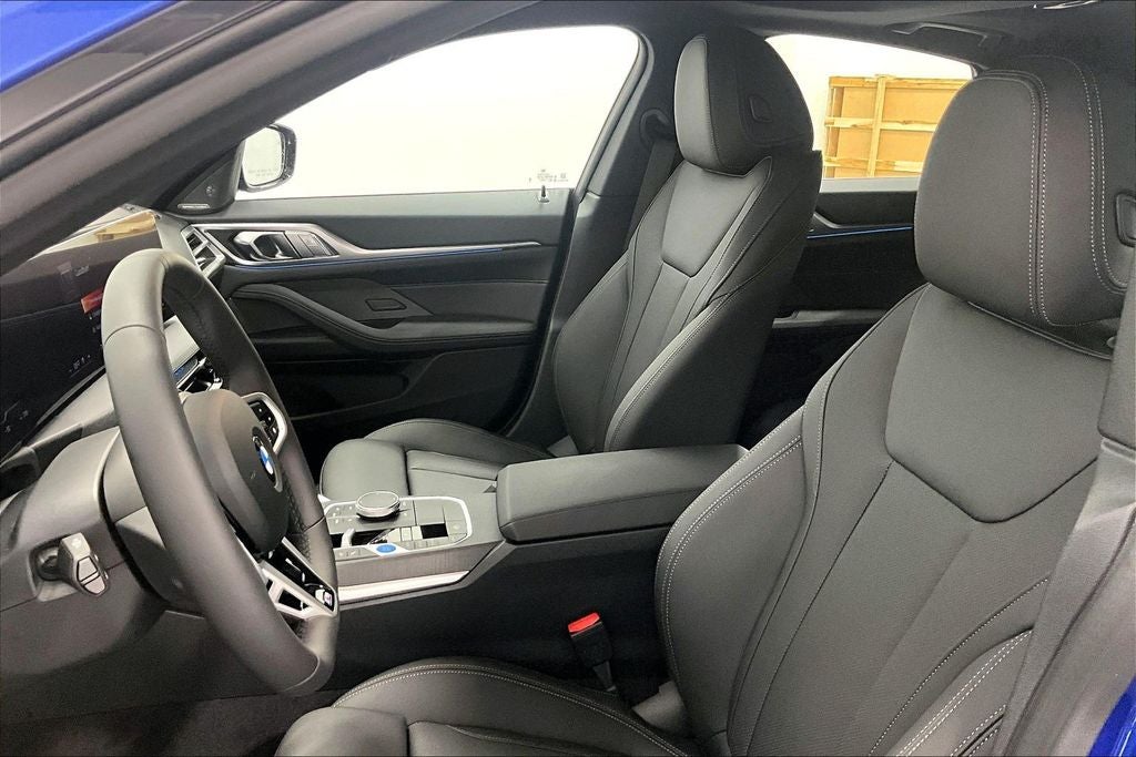 2026 BMW i4 eDrive40