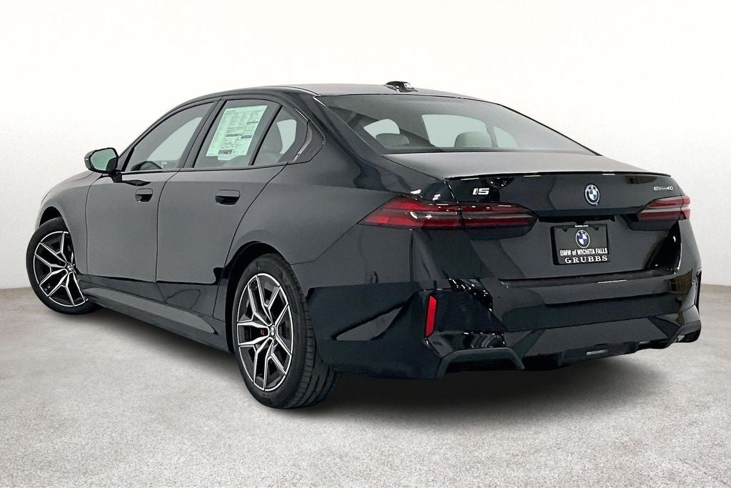 2026 BMW i5 eDrive40